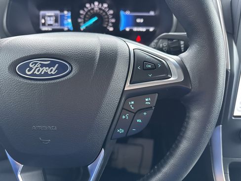 Certified 2022 Ford Edge SEL w/ Convenience Package image 29