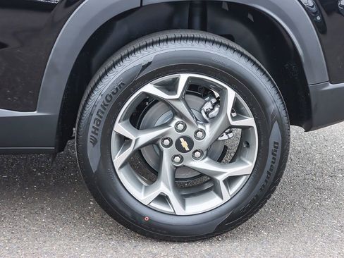 New 2026 Chevrolet Trax LT w/ Driver Confidence Package image 10