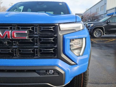 New 2026 GMC Canyon Elevation w/ Convenience Package image 3