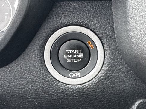 Used 2025 RAM 1500 Lone Star AWD/4WD image 22