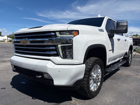 Used 2022 Chevrolet Silverado 3500 High Country AWD/4WD image 10