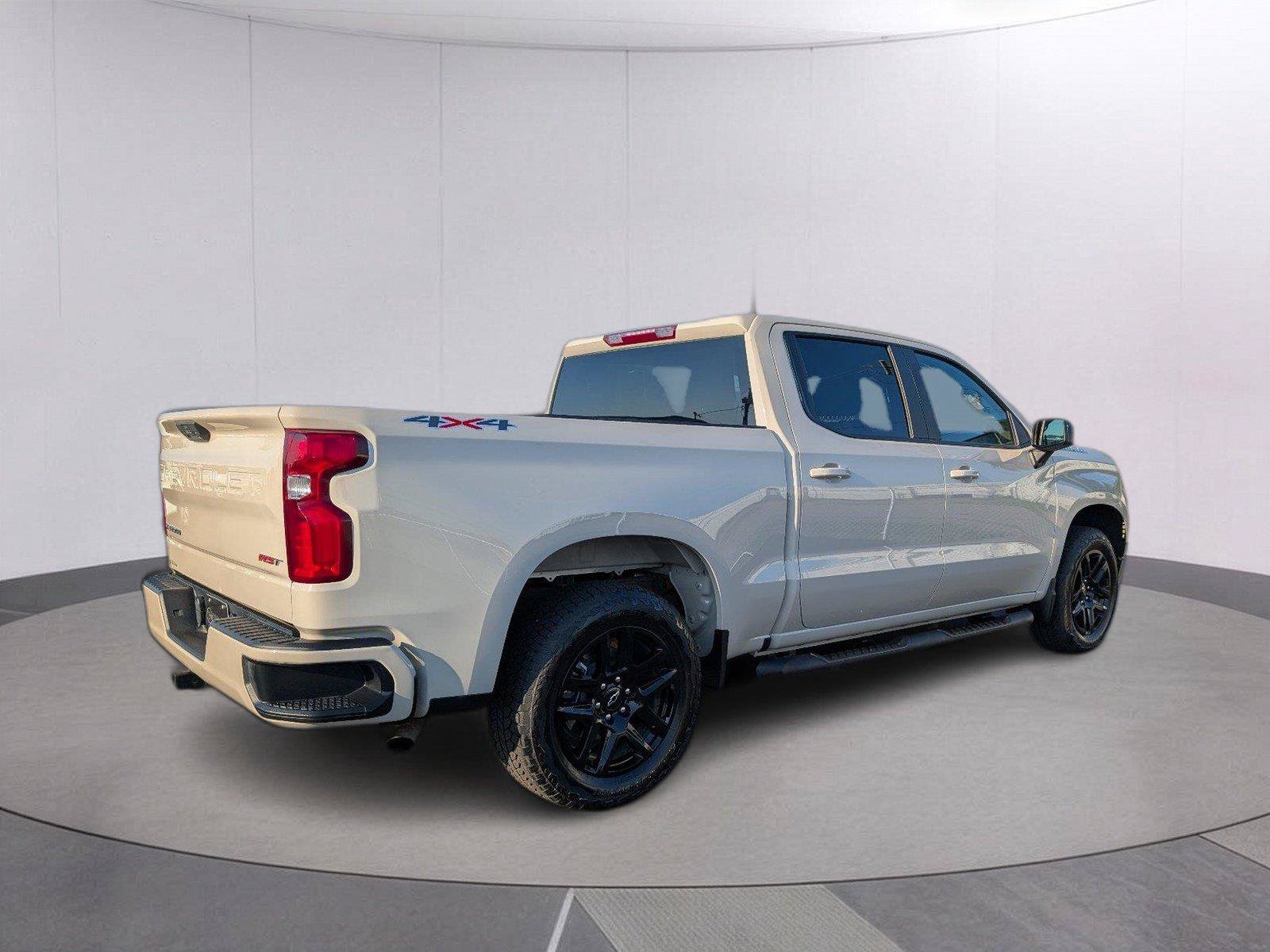 Used 2026 Chevrolet Silverado 1500 RST w/ RST Select Package AWD/4WD image 7