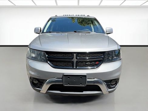 Used 2018 Dodge Journey Crossroad AWD/4WD image 2