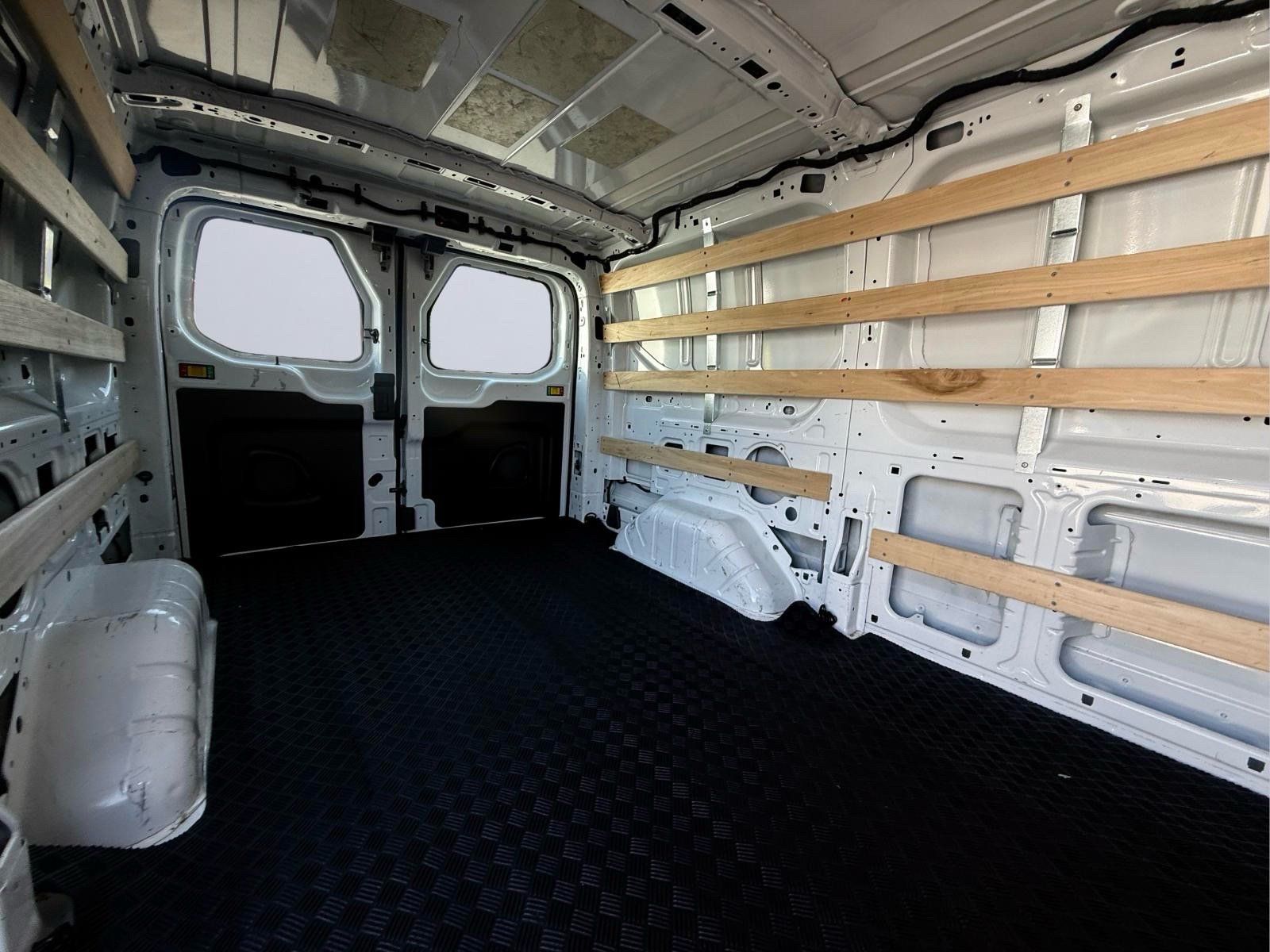 Used 2025 Ford Transit 250 Low Roof w/ Exterior Upgrade Package RWD image 13