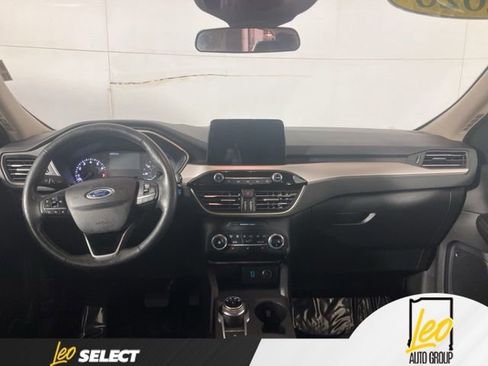 Used 2020 Ford Escape SEL AWD/4WD image 18