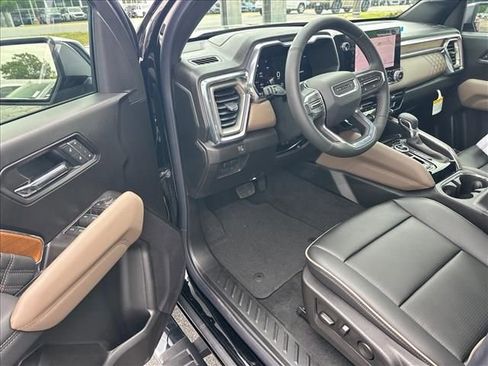 New 2026 GMC Canyon Denali AWD/4WD image 19