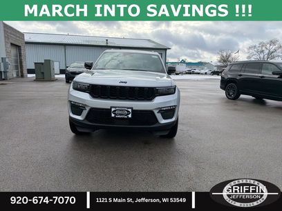 New 2025 Jeep Grand Cherokee Limited w/ Black Appearance Package