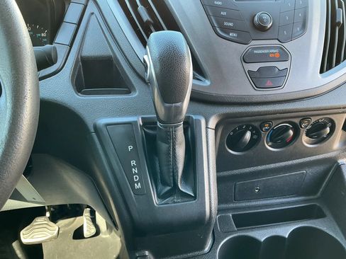 Used 2019 Ford Transit 250 130 Low Roof w/ Exterior Upgrade Package RWD image 19