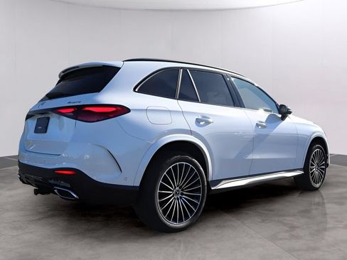 Used 2026 Mercedes-Benz GLC 300 4MATIC image 7