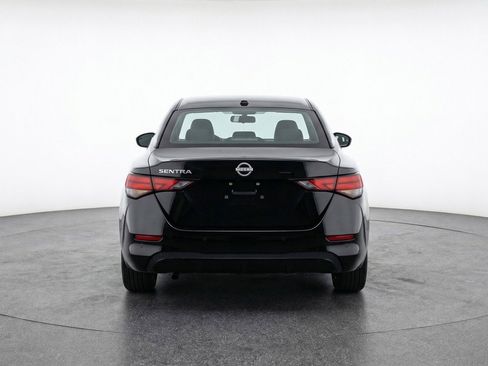 Used 2025 Nissan Sentra SV FWD image 7