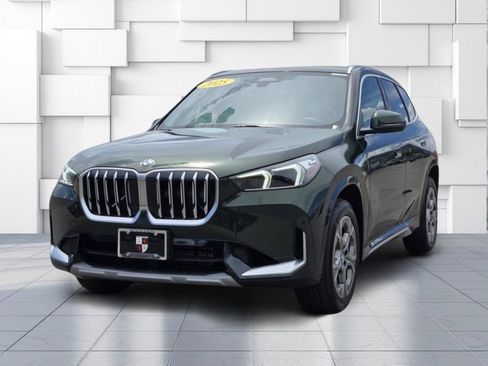 Used 2025 BMW X1 xDrive28i w/ Technology Package AWD/4WD image 3