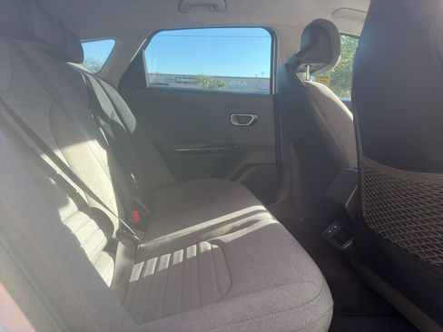 Used 2025 Kia K4 EX FWD image 25