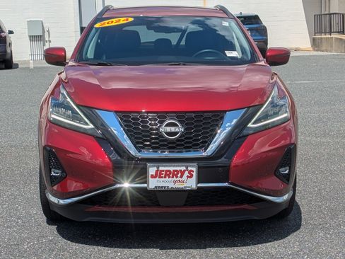 Used 2024 Nissan Murano SV AWD/4WD image 2