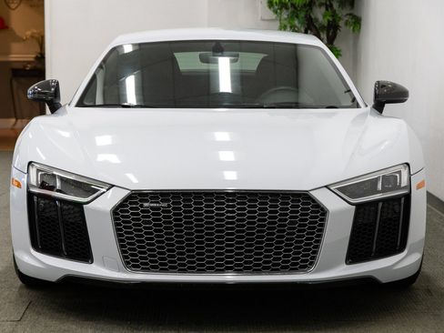 Used 2017 Audi R8 V10 plus AWD/4WD image 10