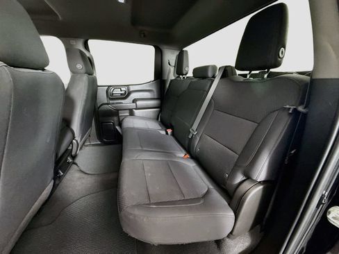 Used 2021 GMC Sierra 1500 4x4 Crew Cab w/ Sierra Value Package image 21