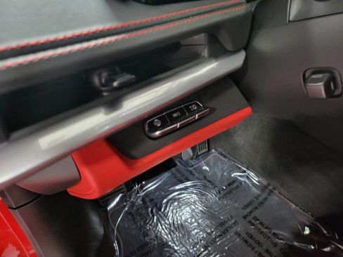 Used 2023 Chevrolet Corvette Z06 image 19