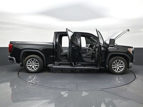 Used 2021 GMC Sierra 1500 SLT w/ SLT Premium Plus Package AWD/4WD image 31