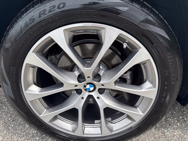 Used 2024 BMW X5 xDrive40i AWD/4WD image 11