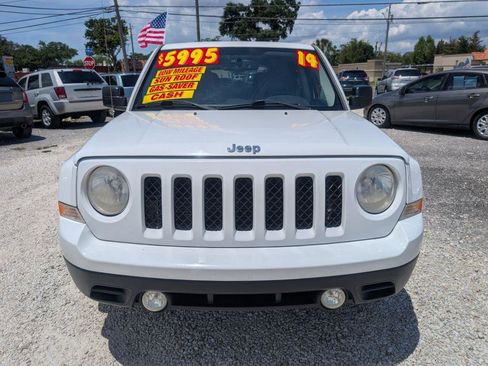 Used 2014 Jeep Patriot High Altitude FWD image 2