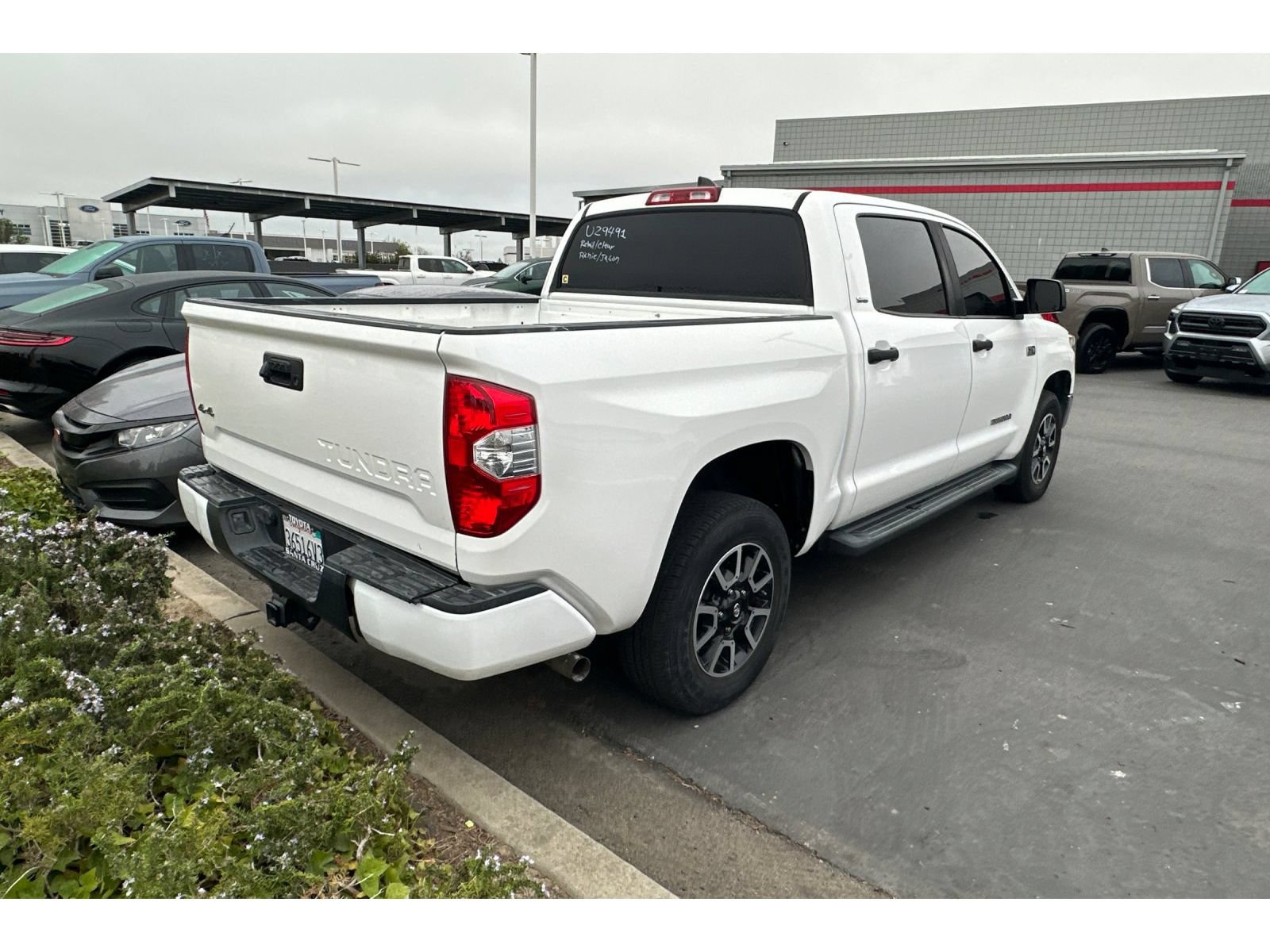Used 2021 Toyota Tundra SR5 AWD/4WD image 5