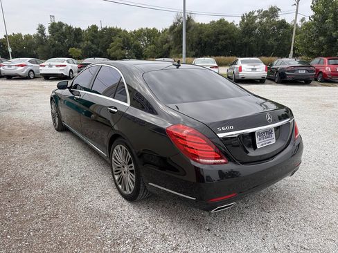 Used 2015 Mercedes-Benz S 550 Sedan image 4