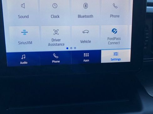 Used 2020 Ford Explorer XLT RWD image 40