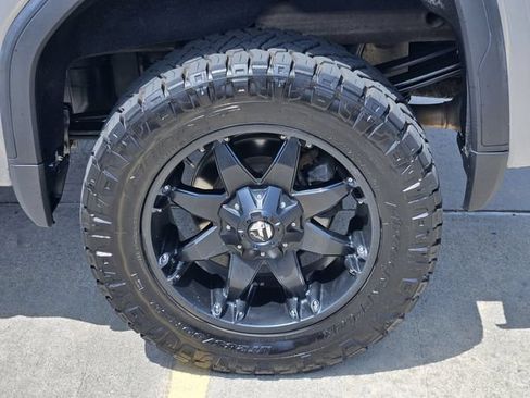 Used 2019 GMC Sierra 1500 Denali w/ Denali Ultimate Package AWD/4WD image 8