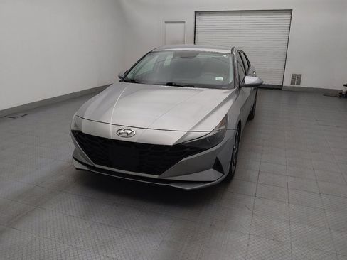 Used 2023 Hyundai Elantra SEL w/ Convenience Package FWD image 15