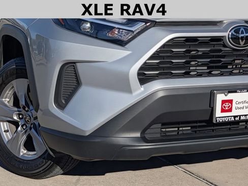 Used 2025 Toyota RAV4 XLE image 3