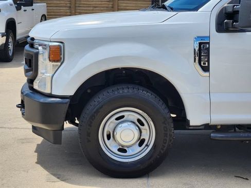 Used 2022 Ford F250 XL w/ Power Equipment Group RWD image 15