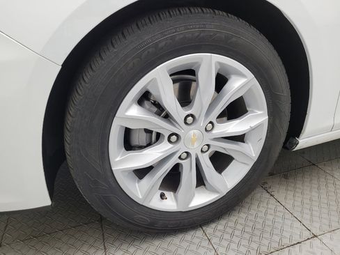 Used 2024 Chevrolet Malibu LT image 31