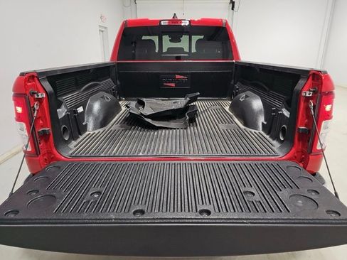 Used 2023 RAM 1500 Big Horn AWD/4WD image 15