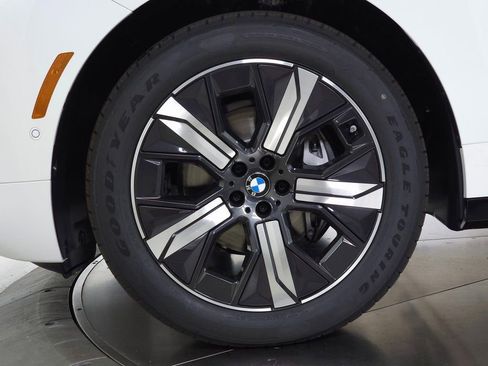 New 2026 BMW iX xDrive45 image 8