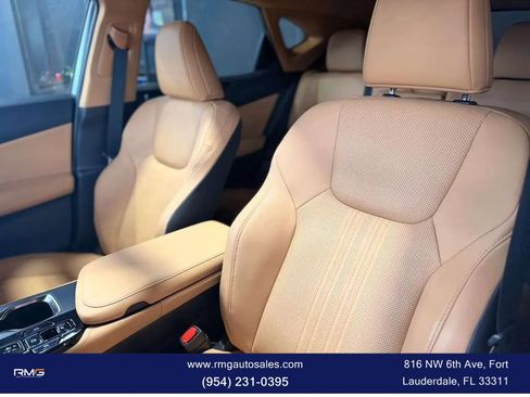 Used 2025 Lexus NX 250 FWD w/ Cold Area Package image 13