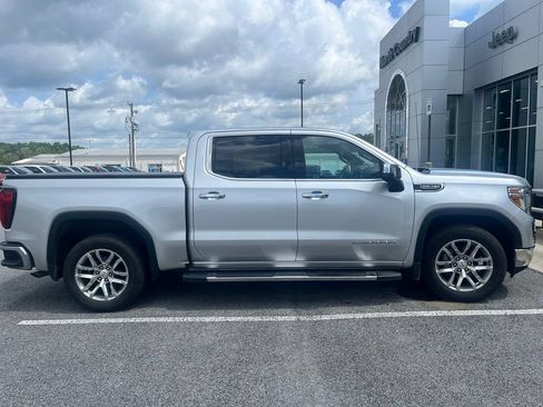 Used 2022 GMC Sierra 1500 SLT RWD image 1