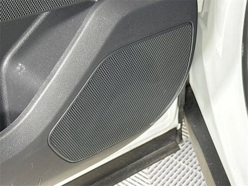 Used 2026 Land Rover Range Rover Velar S image 21