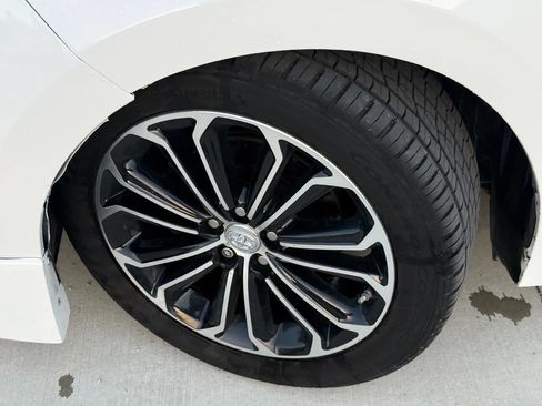 Used 2015 Toyota Corolla S FWD image 2