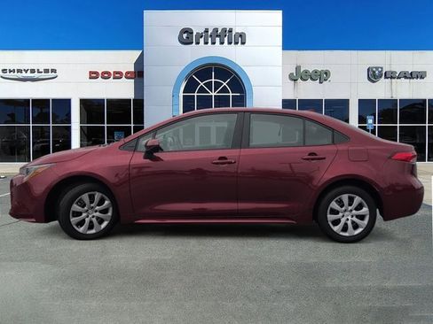 Used 2024 Toyota Corolla LE image 10