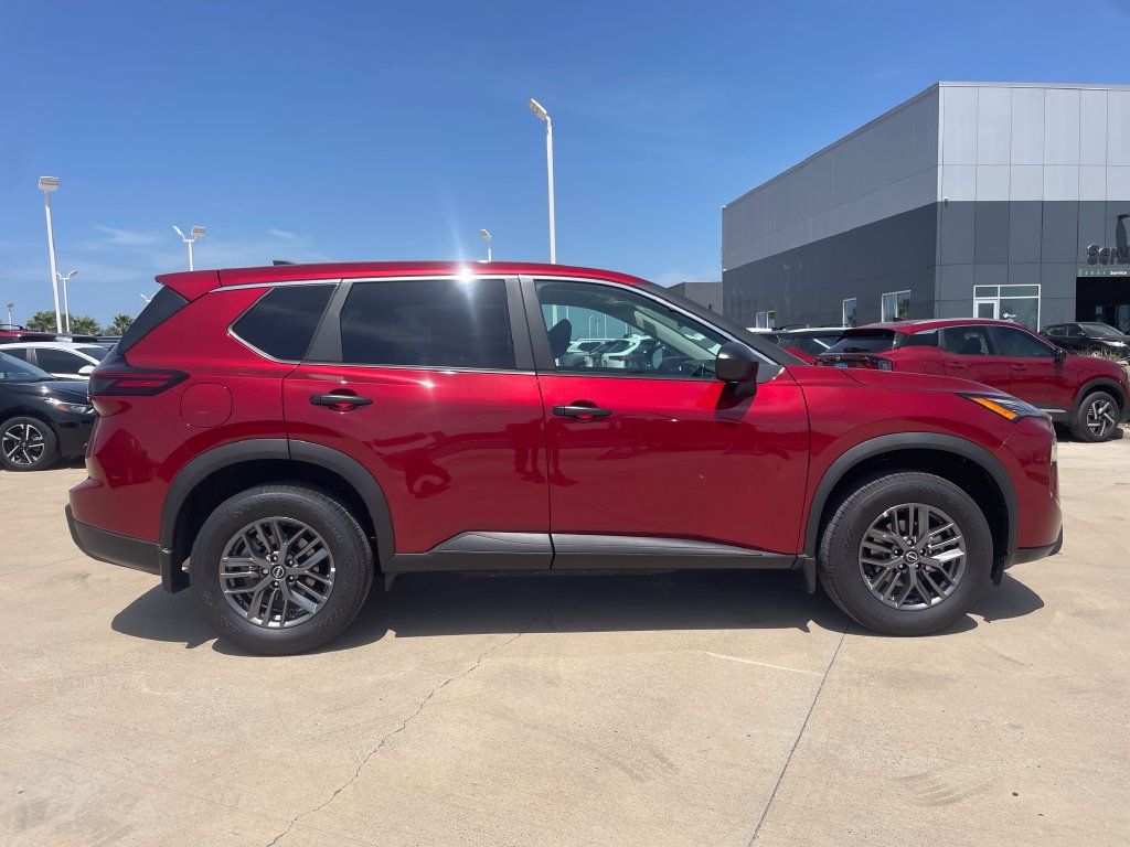 Certified 2026 Nissan Rogue S FWD image 6