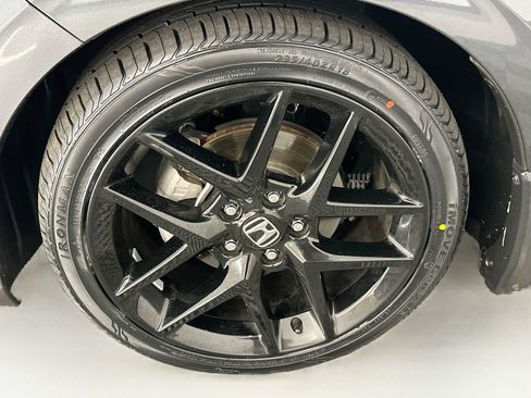 Used 2024 Honda Civic Sport image 11
