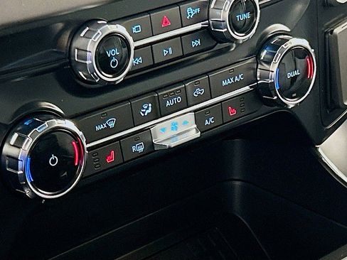 New 2025 Ford F150 XLT w/ Equipment Group 303A High image 17