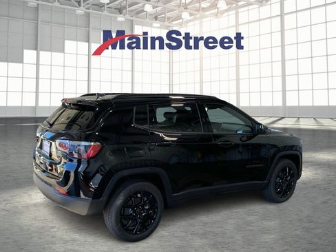 New 2026 Jeep Compass Latitude w/ Quick Order Package 29K AWD/4WD image 5