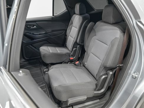 Used 2023 Chevrolet Traverse LT w/ LPO, Floor Liner Package AWD/4WD image 27