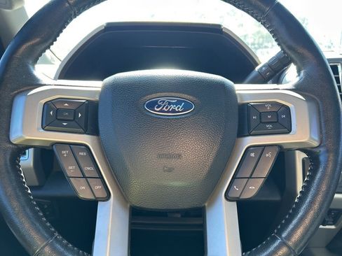 Used 2017 Ford F450 Lariat w/ Lariat Ultimate Package image 36