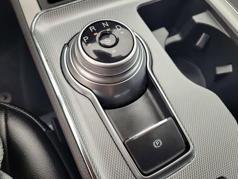 Used 2022 Ford Edge SEL w/ Convenience Package image 22