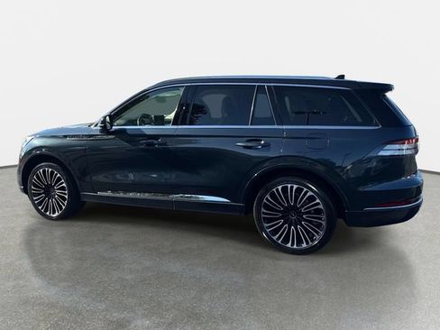 Used 2023 Lincoln Aviator Black Label w/ Dynamic Handling Package AWD/4WD image 3