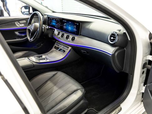 Used 2022 Mercedes-Benz E 350 Sedan image 28