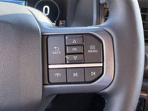 Used 2025 Ford F150 Lightning Lariat image 18