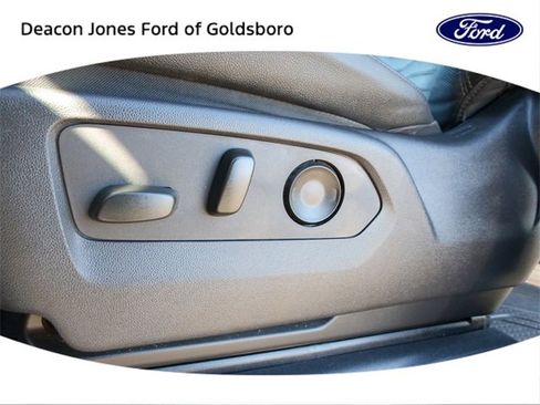 Used 2023 Chevrolet Silverado 1500 ZR2 image 17