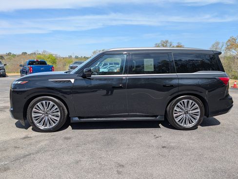 Used 2025 INFINITI QX80 Sensory image 6